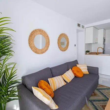 Olletas Parking Apartment Malaga Exterior photo